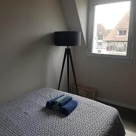 Appartement Liza 2 Pieces Vue Mer A Cabourg Exterior photo